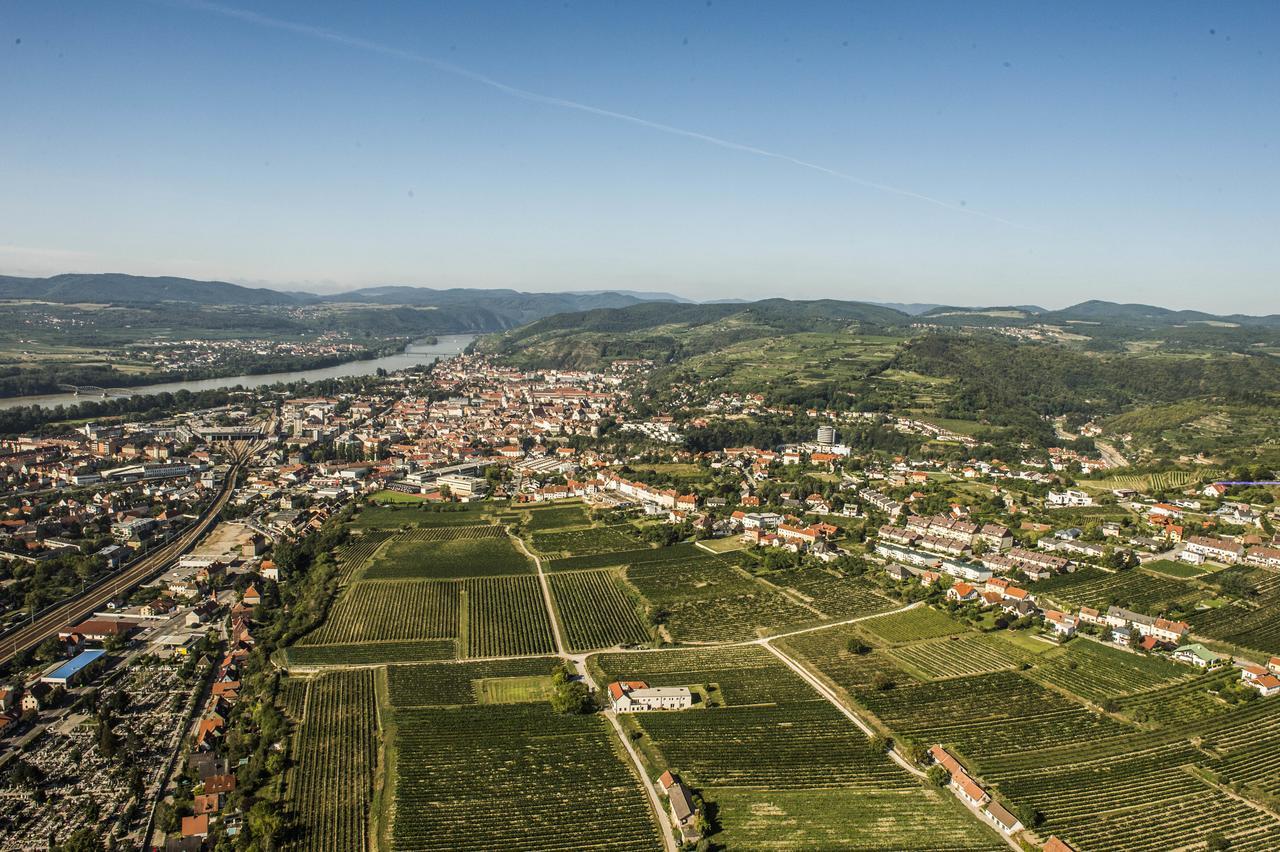 Wein-Gut Hutter Krems an der Donau Exterior foto